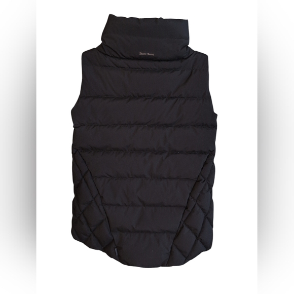 Herno Laminar - Quilted WINDSTOPPER Hooded Down Gilet - Black - Picture 2 of 8